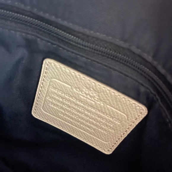 Coach shoulder bag - Picture 5 of 7